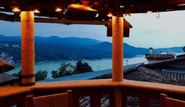 Best Price Suite w/bathroom, terrace, peaceful and private