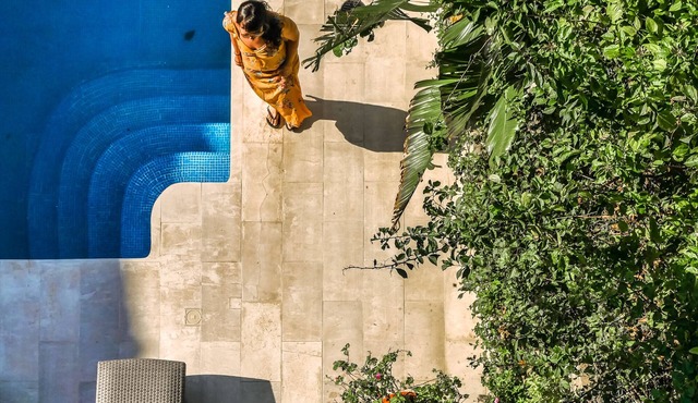 "Bianni Beuú" Luxury House