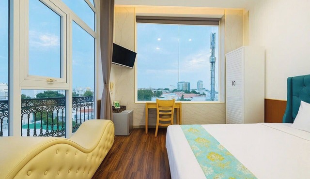 BIG Central Hotel Can Tho - 7 Minutes to Ninh Kieu Wharf