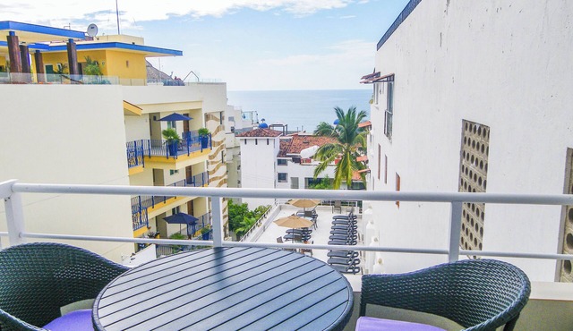 Boana Torre Malibu #305 , Ocean view, romantic zone