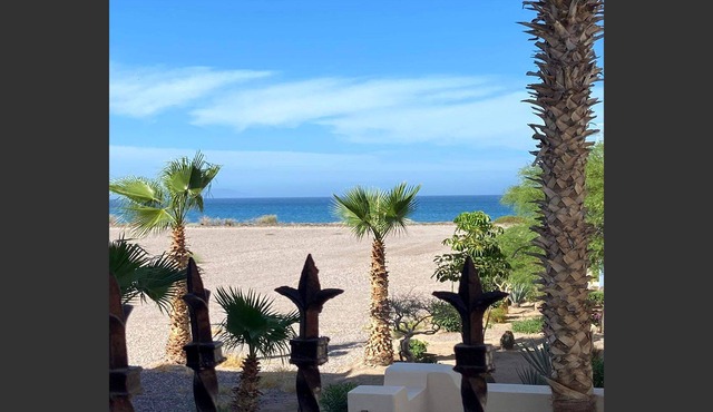 BookStayHop - Casa Amigos~ Ocean View~ Walk to Beach~ 3 Community Pools ~Rooftop
