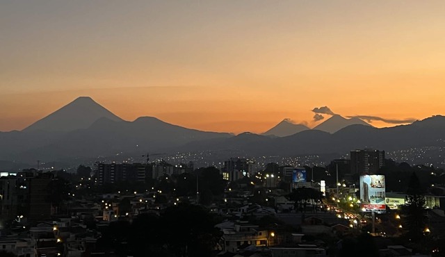 Brand New/Interior designed Apartment in Guatemala City --Stunning Volcano Views
