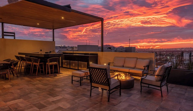 Brand New PH - Vista Velas 3 (Private Rooftop, BBQ, Hot-But)
