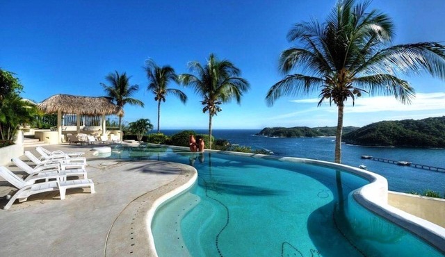 C. Punta Sta Cruz 2BR