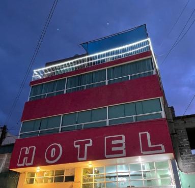 Camino de la Plata Hotel