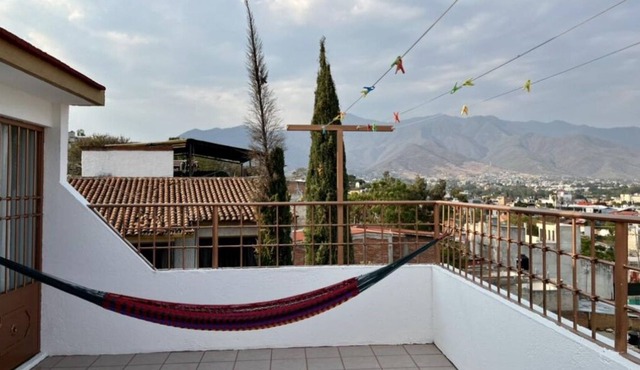 Casa De Marte in Historic Oaxaca! -Pet-friendly and rooftop patio-