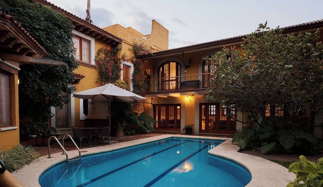 Casa Dos Parques AC Pool Garden Design Location