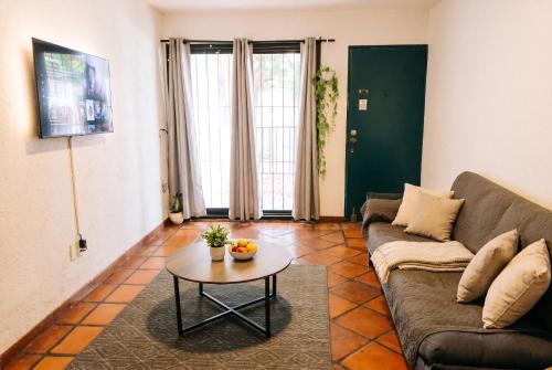 Casa en Providencia, 4 cuartos, Estacionamiento