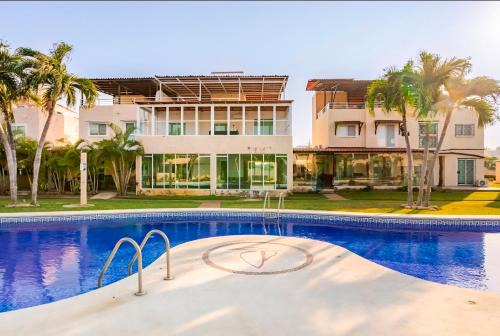 Casa Grande Cerca Mar Privada Marina Diamante, Wifi, Acepto mascotas Acceso al lago y mas