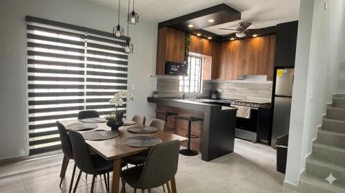 Casa La Amistad Comoda Casa con 3 Habitaciones