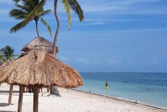 Casa Monik, a dos pasos de la Playa