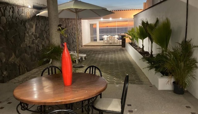 Casa Playa, sol y mar Beach Front pet Friendly