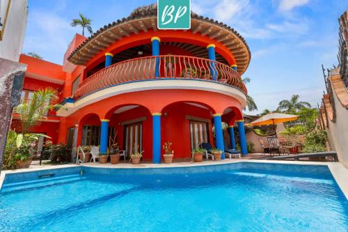 Casa Rodeo - Golden Zone Villa with Large Pool & Rooftop Ocean Views