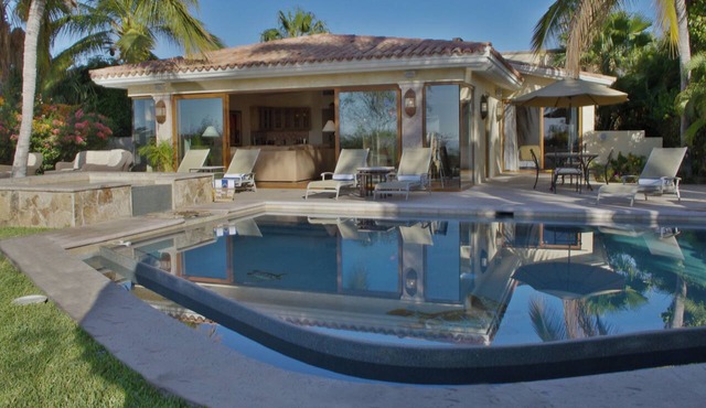 Casa Tortuga | Luxury 5BR Villa | Pool, Jacuzzi & Golf Course Views