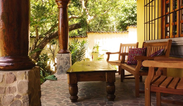 Casa Tula* Terrace w/lake views. Safe & private