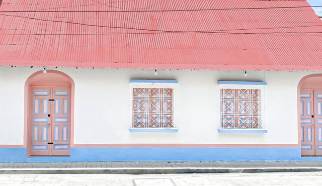 Casa Ultra Moderna El Corazón De Flores