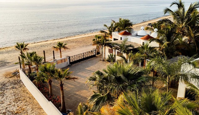 CASACORAZONmx Casita Sirena Beachfront Full Kitchen 175.00/n