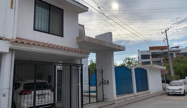 Cedros House