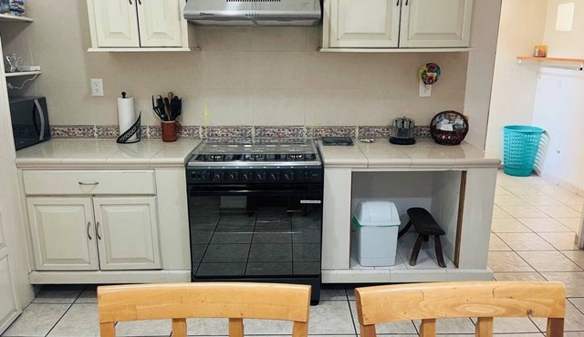 Centric 3-bedroom house with AC in charming Colima