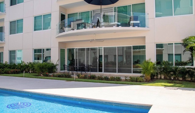Charming 3-bedroom condo with AC, WiFi in amazing Ixtapa Zihuatanejo