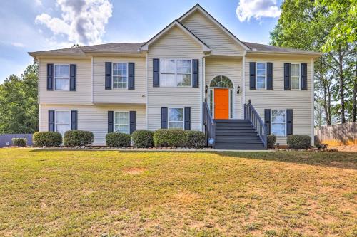 Charming Covington Home w/Fire Pit + Game Room! in Covington