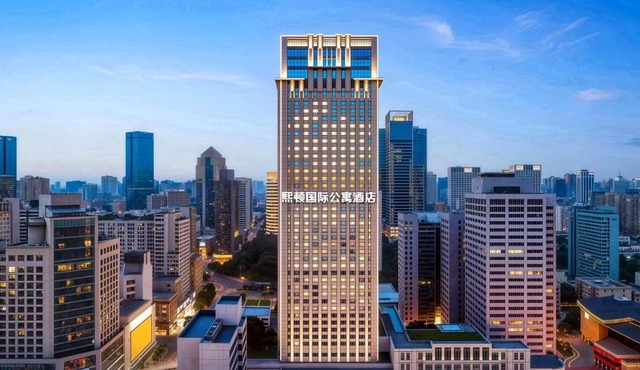Chengdu Sunshine Stay Hotel成都熙顿国际公寓酒店