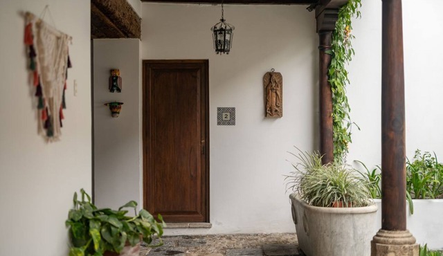 Colonial apartment with kitchen in Central Antigua