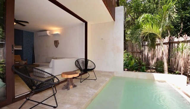 COMFY APR with WiFi, AC , PRIVATE POOL in lovely Tulum