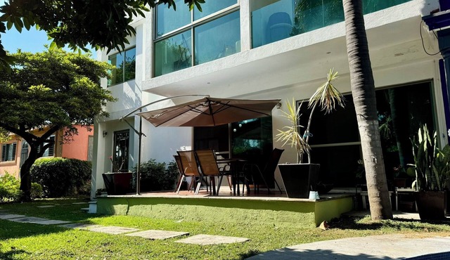 Contemporary duplex with pool