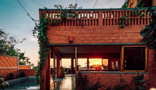 COYOTE - Oceanview 7 Beds. Villa, 2 swimming pools, pool table