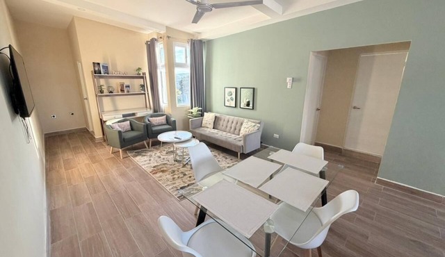 Cozy 2-bedroom apartment in downtown Jalapa