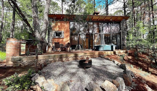 Cozy cabin con jacuzzi Huasca Retreats