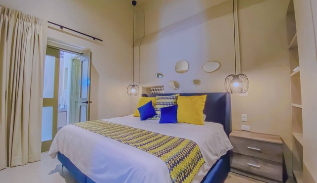 Cozy 1-bedroom suite in amazing Puebla with WiFi and living room with extra bed