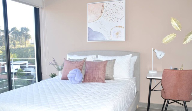 Cozy Stays Cayala Apartments near US Embassy (61)