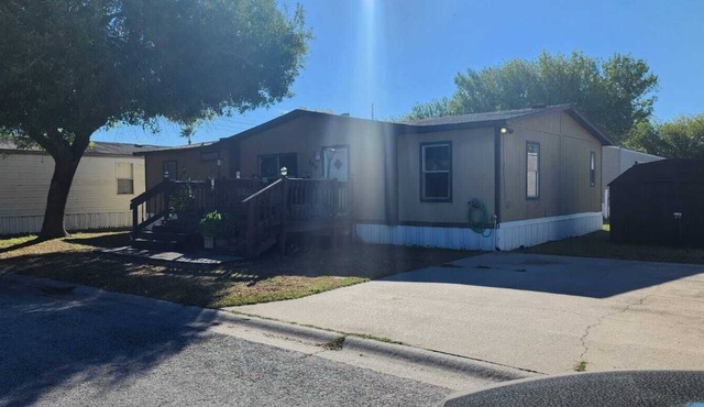 Cozzy Texas home. Entire home 3bdroom-2bath