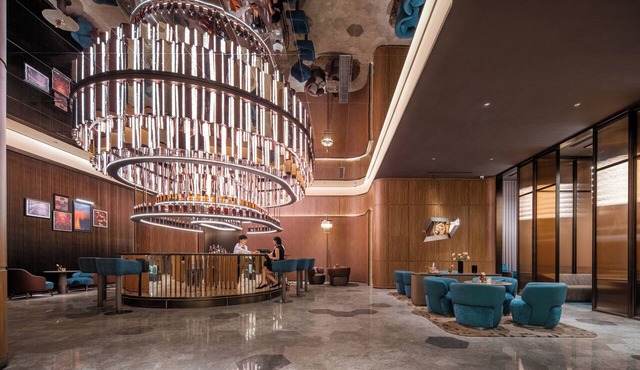 Crystal Hotel Weihai Happiness Gate