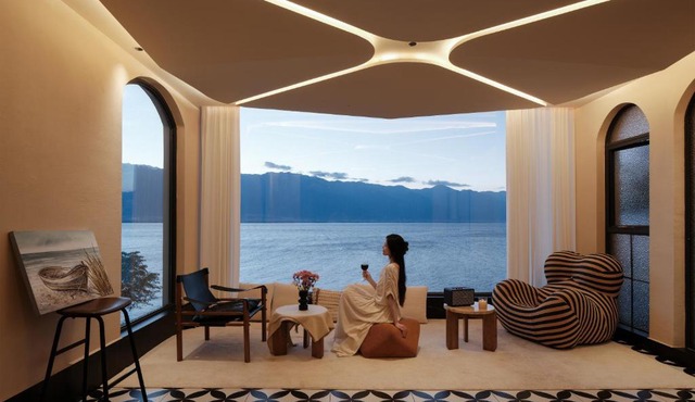 Dali Azure Hillside Boutique Resort- Wenbi Village - Gourmet Dining & Cocktail Lounge & Complimentary Airport Pick-up for 2 Nights