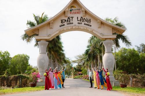 Dat Lanh Beach Resort