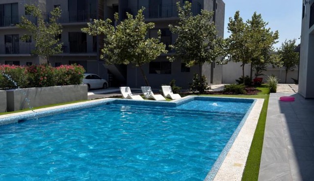 Depa en Lindavista, planta baja, alberca, gym, parking, excelente ubicación