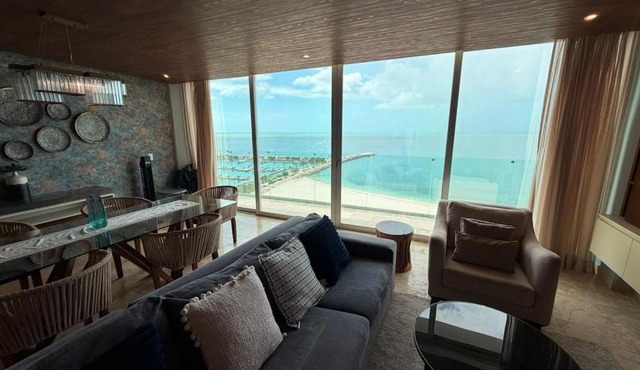 Departamento de lujo con vista al mar y beachclub