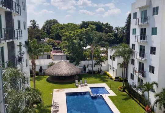 Departamento entero con alberca
