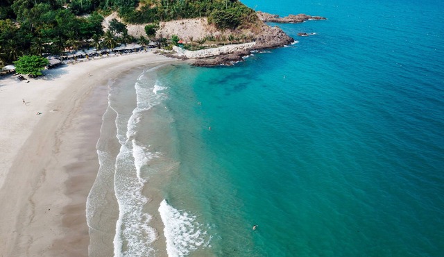 Diamond Bay Condotel - Resort Nha Trang