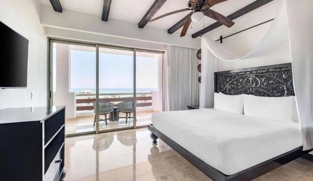 Diamond Cabo Azul Resort 2BD 2BA Villa