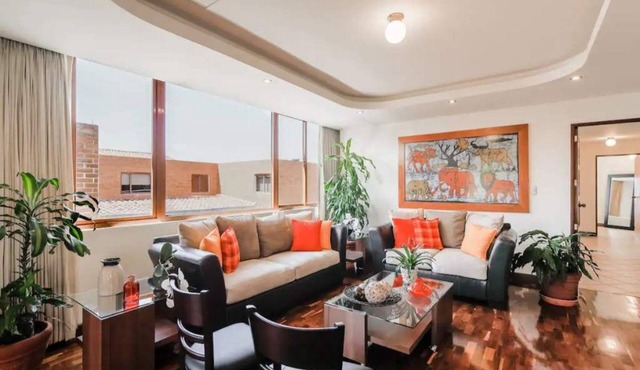 DP1, Spacious & bright flat 4 mins to Cayalá