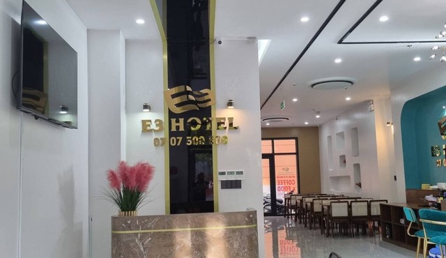 E3 Hotel Group