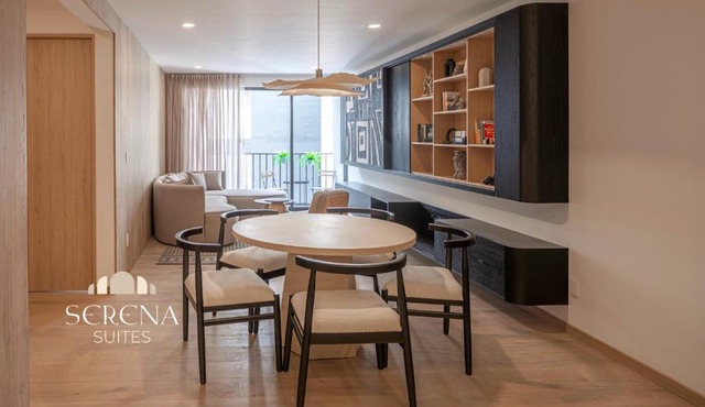 Elegant Apartment with AC and Skydeck Pool in Central Condesa