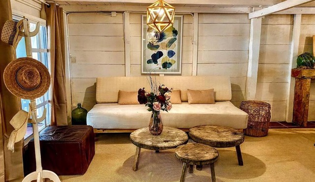 Elegante casa frente al mar de 4 dormitorios