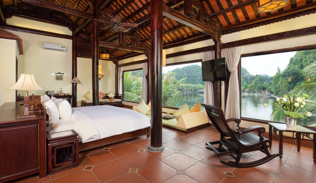 Emeralda Resort Tam Coc