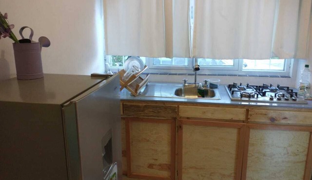 Encantador Minidepa, wifi, cocina, baño completo, parking, nuevo!
