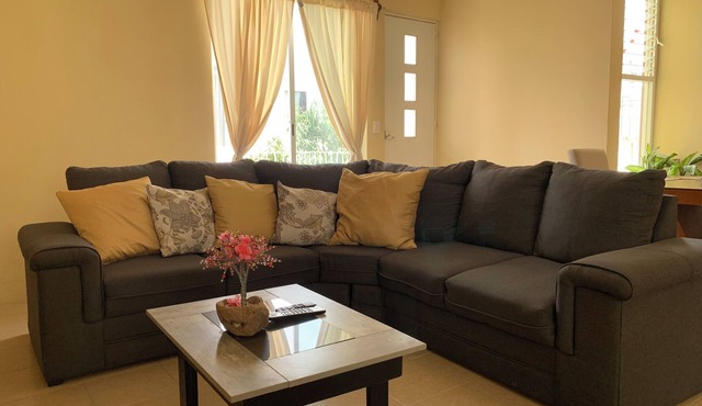 Entire apartment near airport